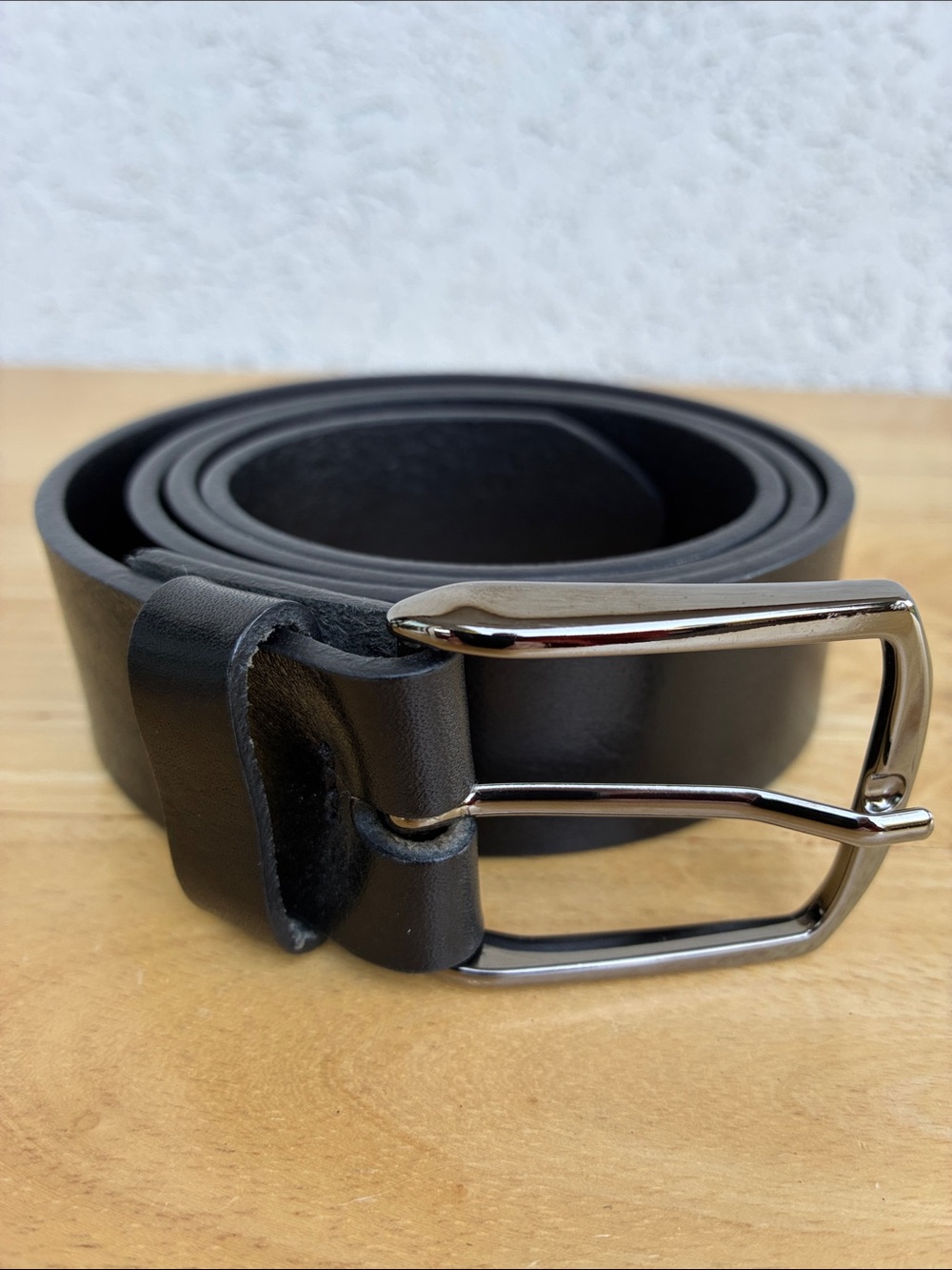 Nordstrom Classic Black Leather Men's Belt with Silver Buckle